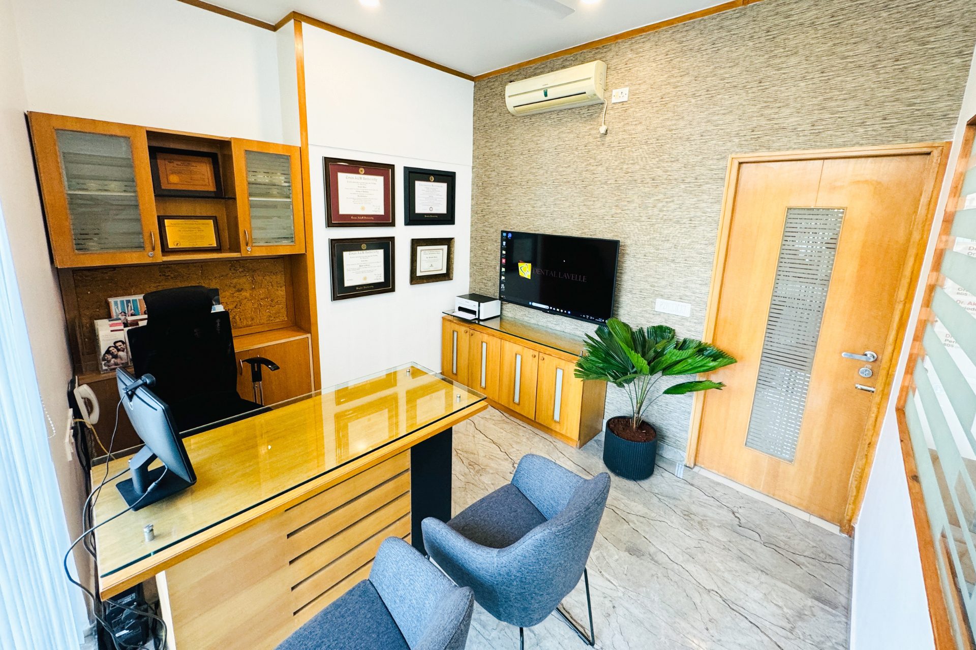Dental Lavelle Consultation Room Consultation Room